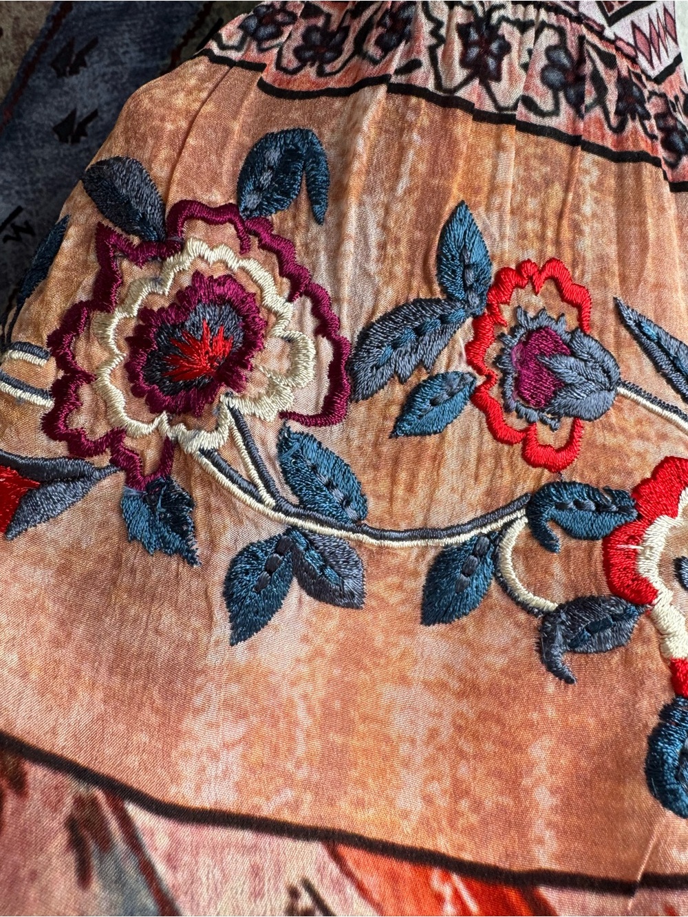VINEET BAHL ‘Uma’ Embroidered Boho Top {Anthropologie} - Picture 7 of 14